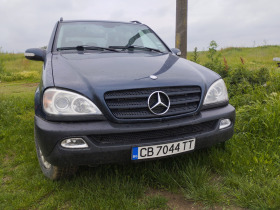 Mercedes-Benz ML 270 2.7CDI, снимка 1 - Автомобили и джипове - 45799238