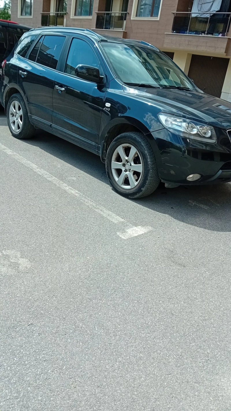 Hyundai Santa fe 2.2 CRDI, снимка 4 - Автомобили и джипове - 52679548