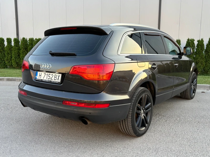 Audi Q7 3.0 TDI РЕГИСТРИРАНА/ОБСЛУЖЕНА/КАЧВАШ СЕ И КАРАШ, снимка 4 - Автомобили и джипове - 51344363