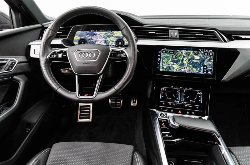 Audi Q8 55 E-TRON/SPORTBACK/S-LINE/BLACK OPTIC/LIFT/360/, снимка 11 - Автомобили и джипове - 51404319