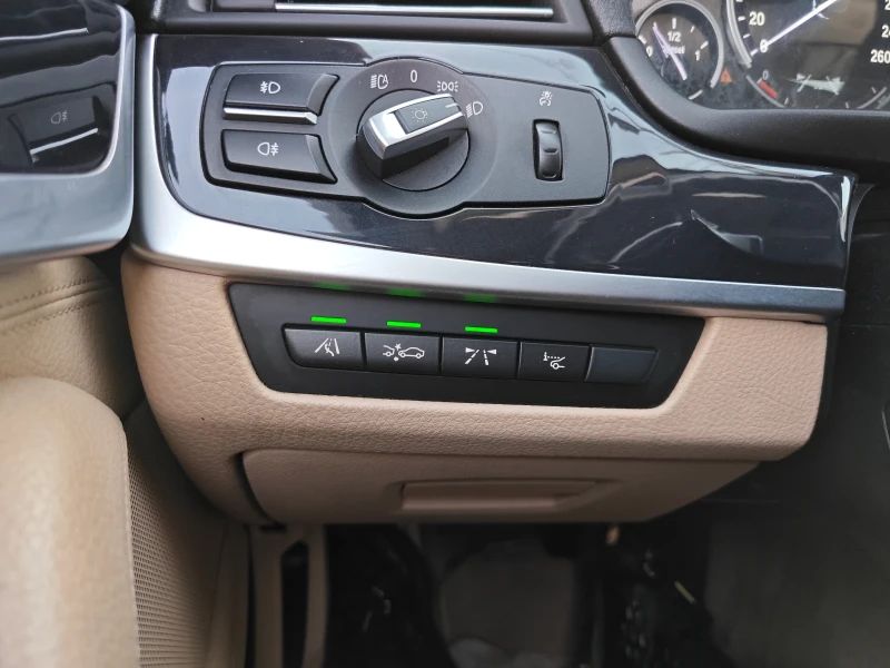 BMW 535 313ps^FullExtras^Vakum^Comfort'CH, снимка 9 - Автомобили и джипове - 52544106