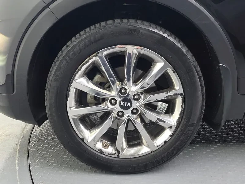 Kia Sorento 2.2 CRDI 4WD, снимка 5 - Автомобили и джипове - 54269540