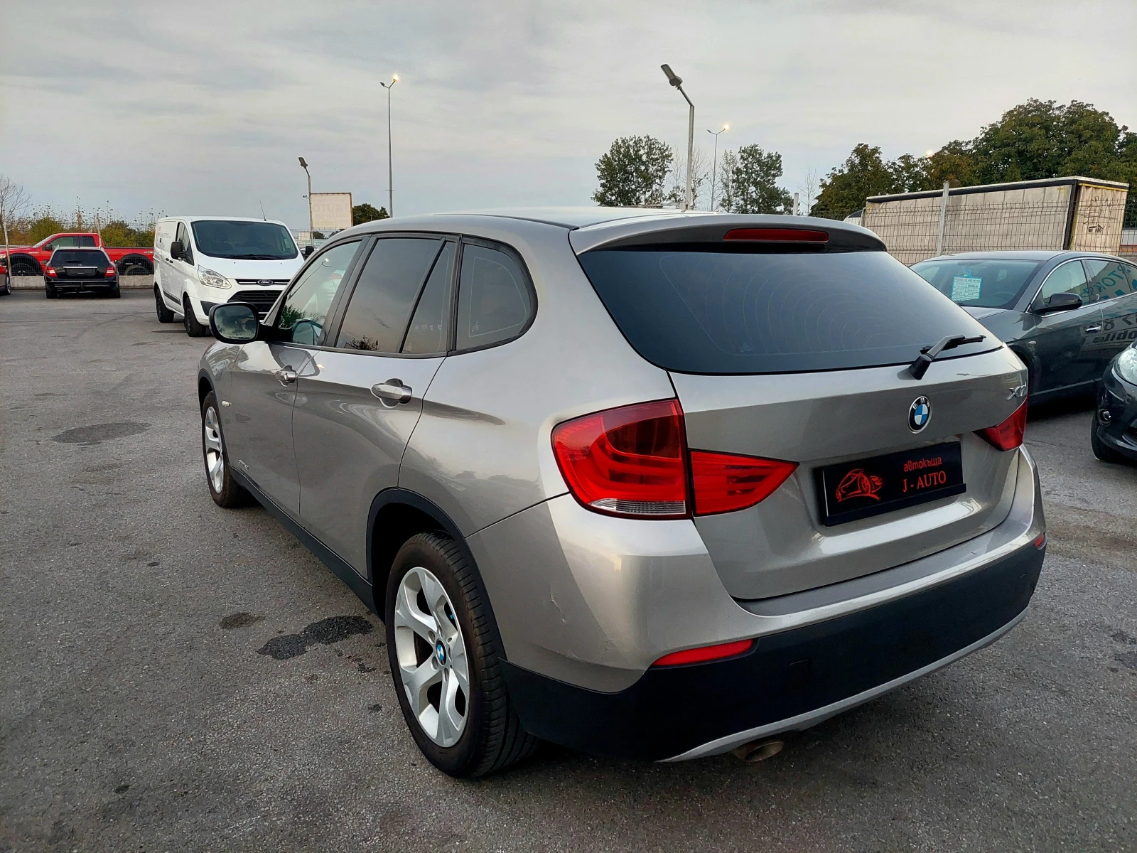 BMW X1 2.0D АВТОМАТ НАВИ - изображение 4