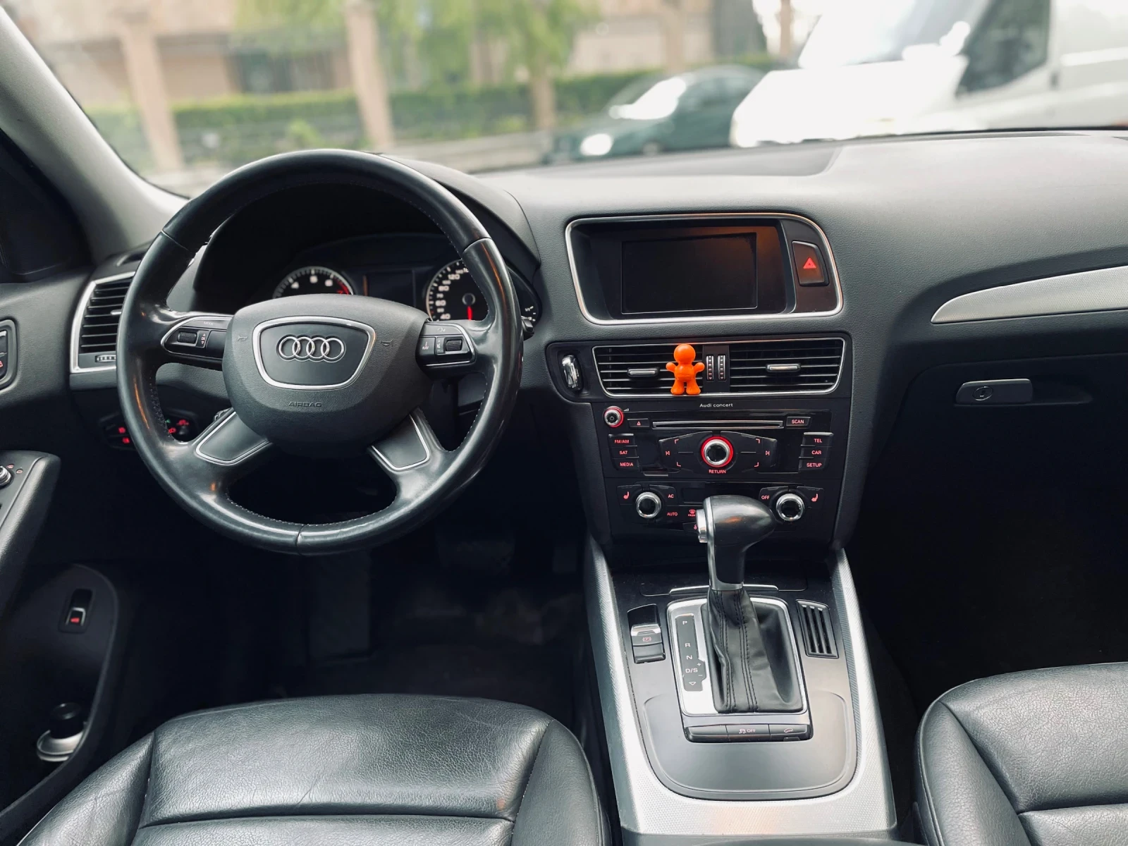 Audi Q5 2.0 TFSI  - изображение 2