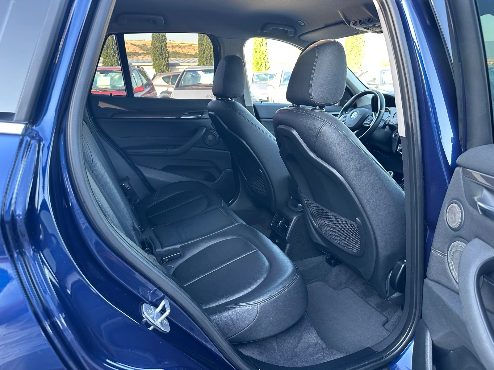 BMW X1 FACELIFT* X DRIVE* HARMAN/KARDON* NAVI* LED* TOP*  - изображение 7