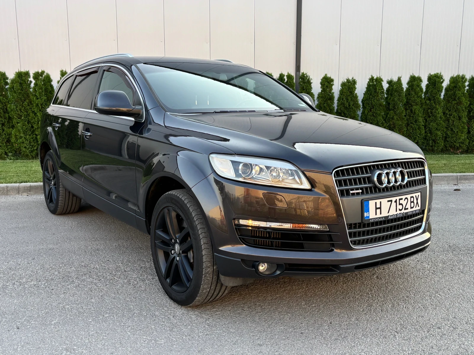 Audi Q7 3.0 TDI РЕГИСТРИРАНА/ОБСЛУЖЕНА/КАЧВАШ СЕ И КАРАШ - изображение 3