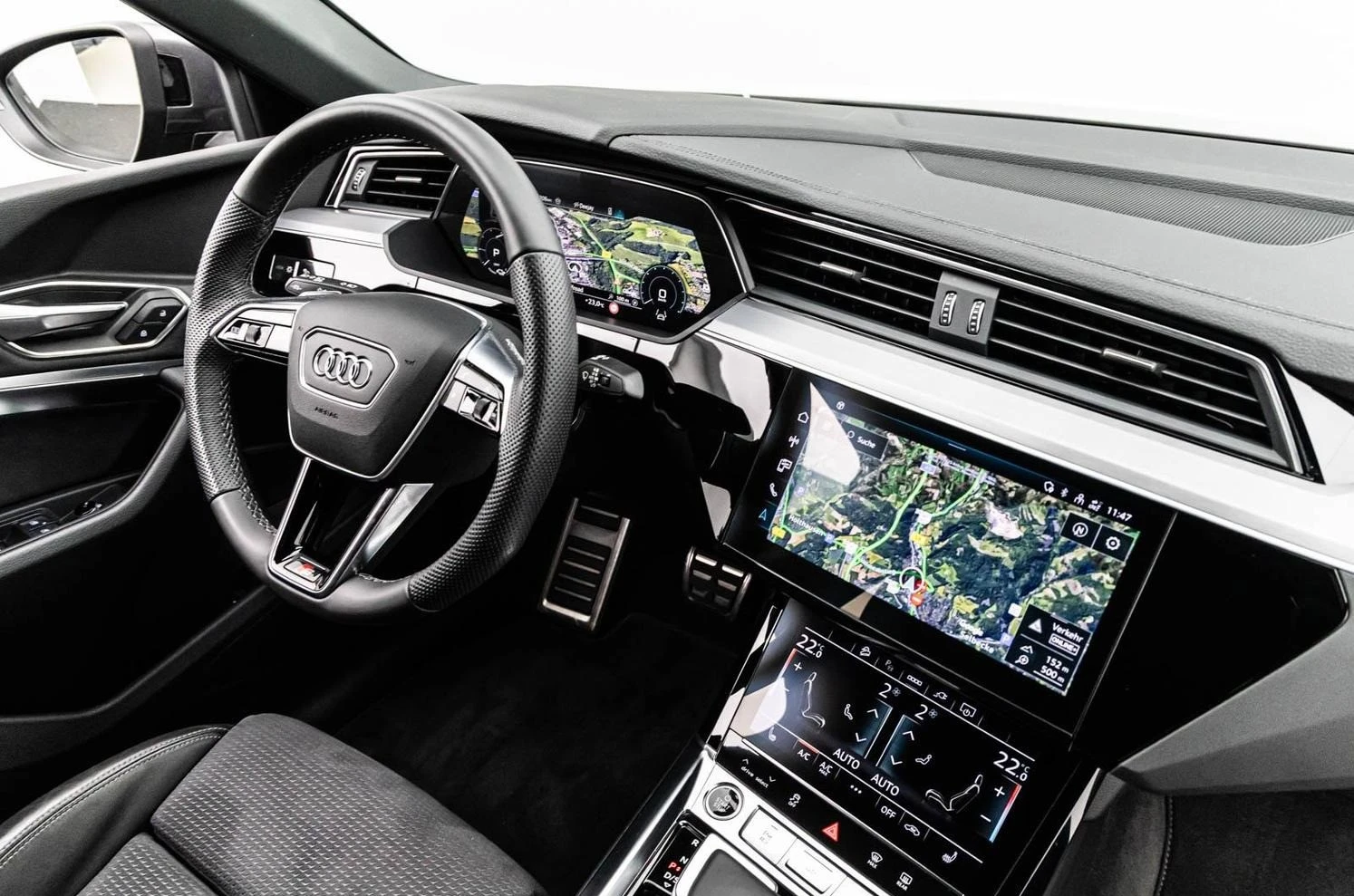 Audi Q8 55 E-TRON/SPORTBACK/S-LINE/BLACK OPTIC/LIFT/360/ | Mobile.bg   13