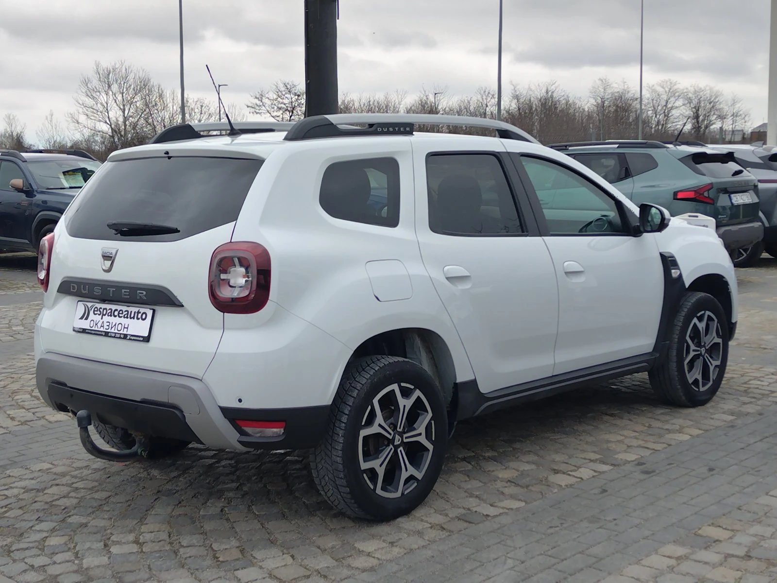 Dacia Duster 1.3 Tce 150к.с./4Х4, снимка 4 - Автомобили и джипове - 54032587