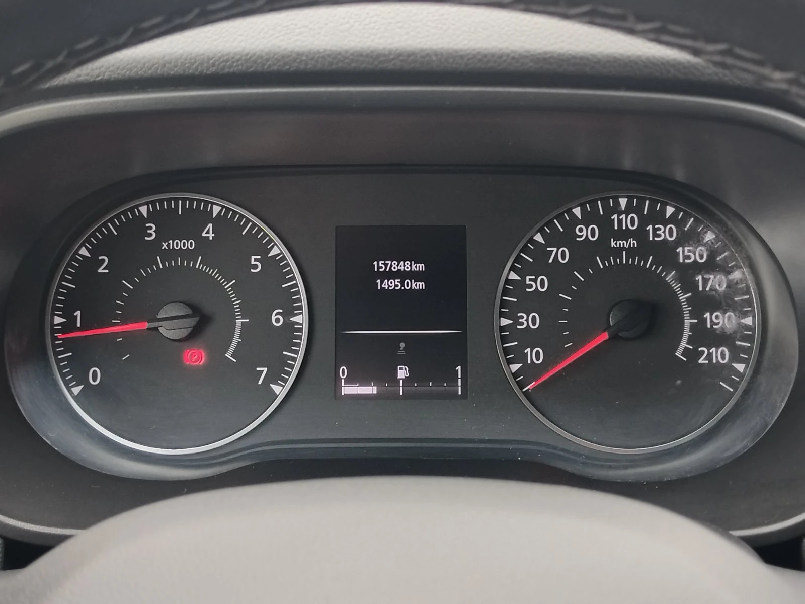 Dacia Duster 1.3 Tce 150к.с./4Х4, снимка 10 - Автомобили и джипове - 54032587