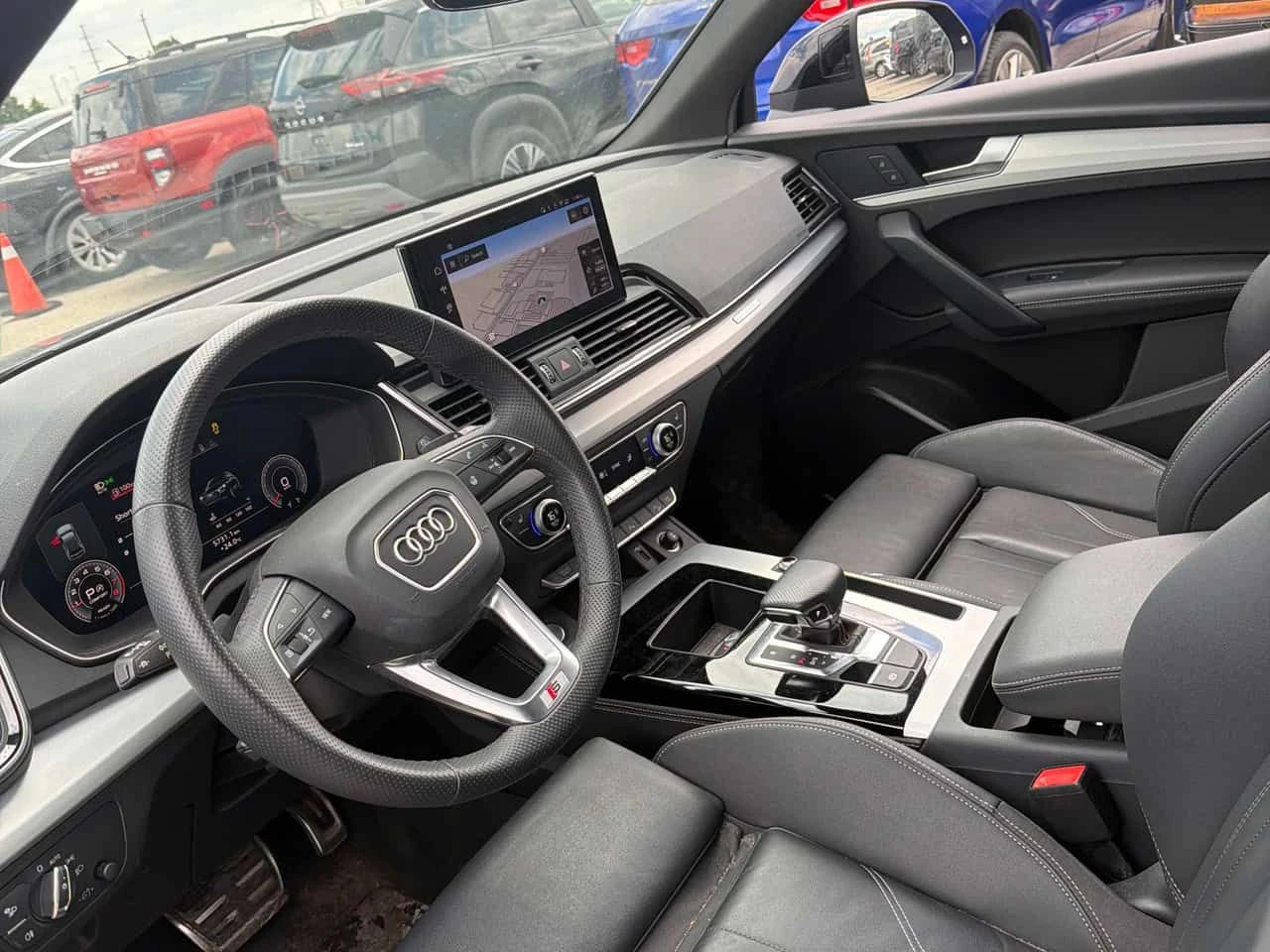 Audi Q5 * Progressiv * CARFAX * ОПЦИЯ ЗА ФИНАНСИРАНЕ, снимка 5 - Автомобили и джипове - 55040319