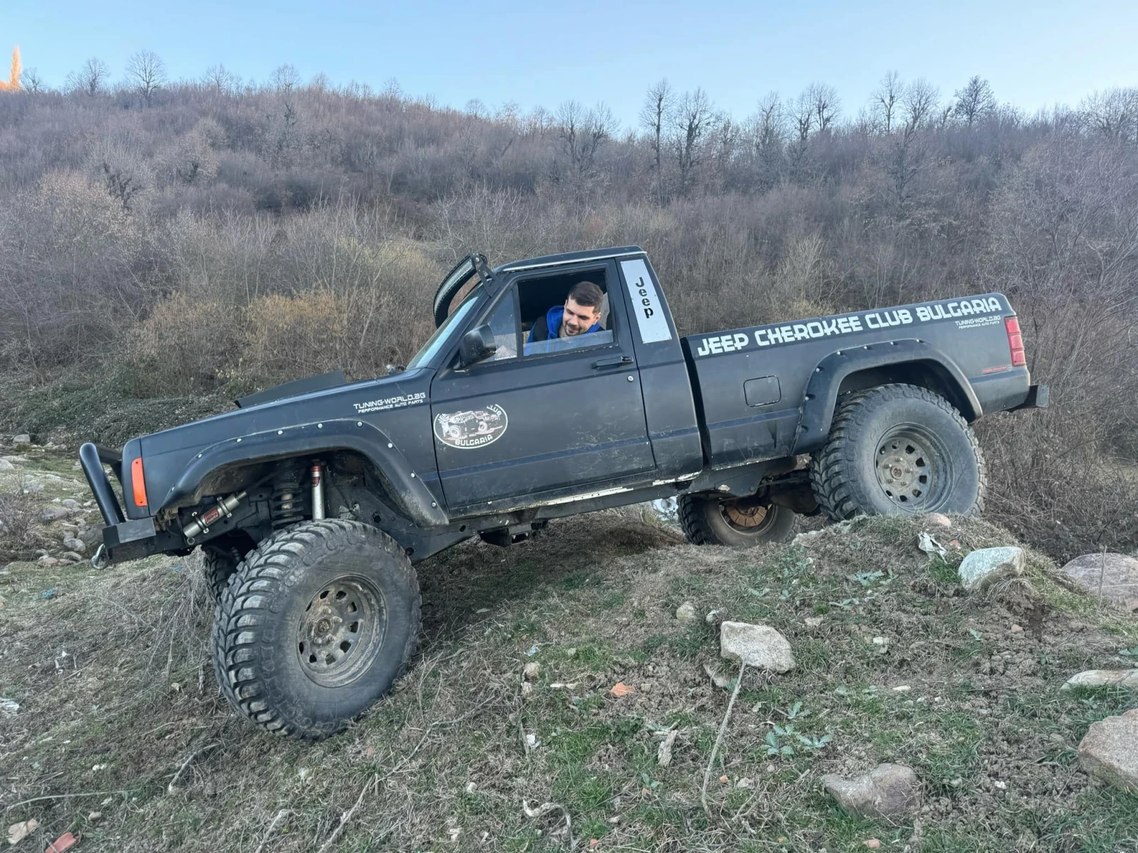 Jeep Cherokee Comanche, снимка 6 - Автомобили и джипове - 55947356