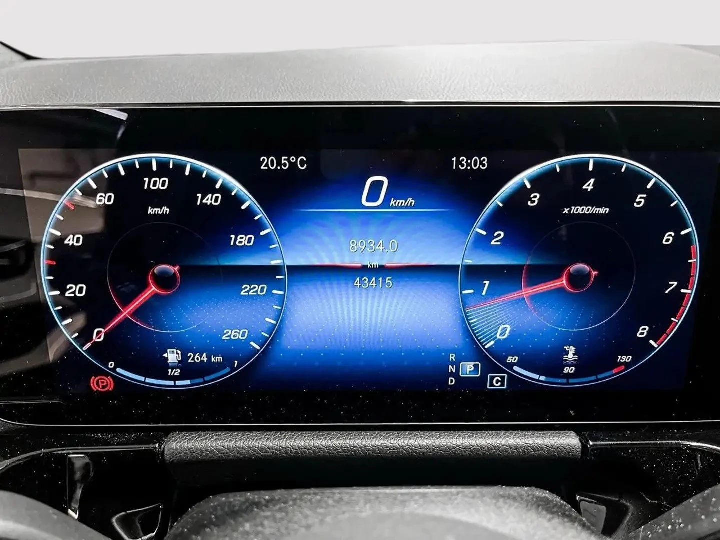 Mercedes-Benz GLA 250 Premium & Night Package| 360 | Mobile.bg � ����������� 12