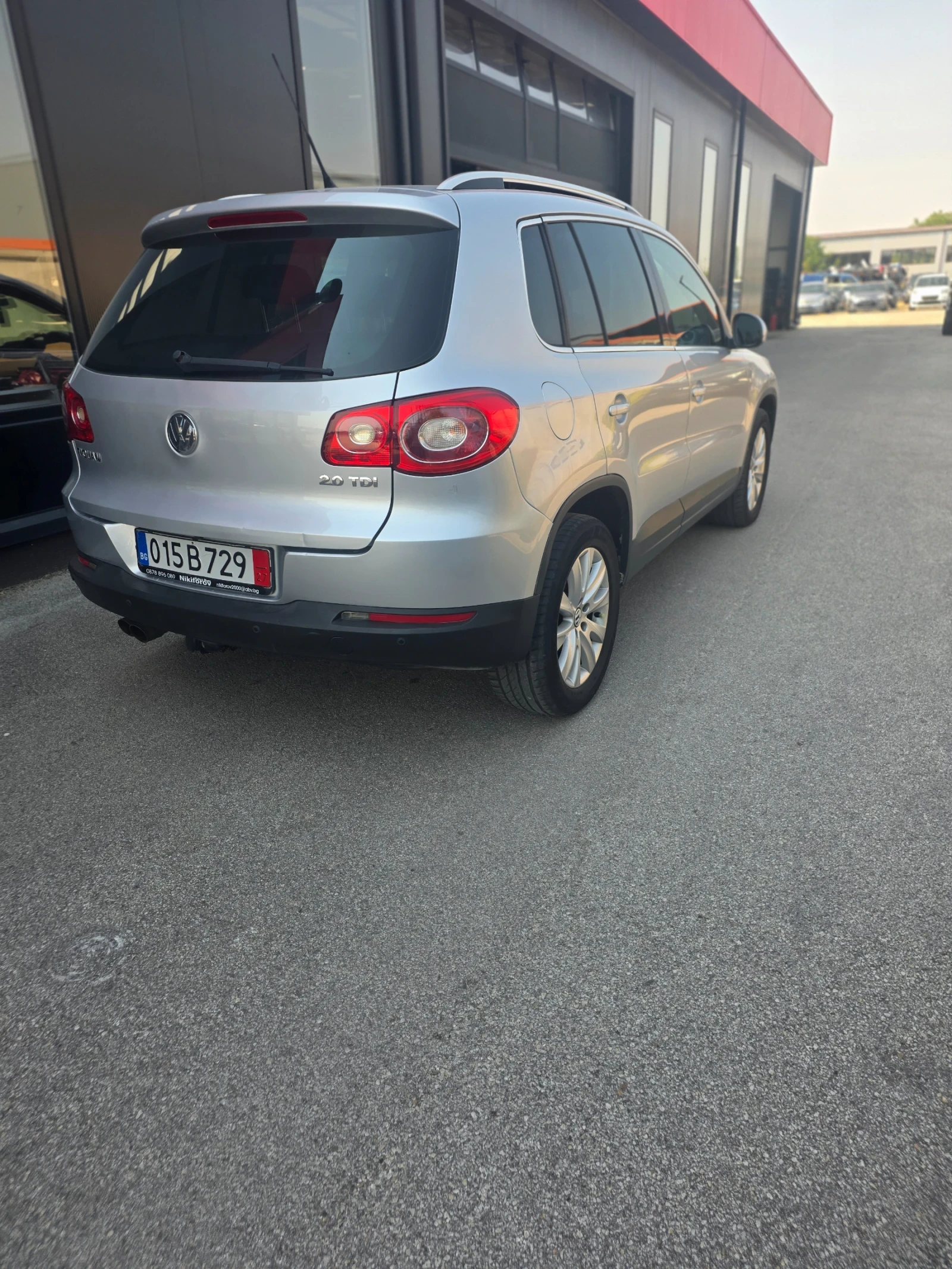 VW Tiguan, снимка 6 - Автомобили и джипове - 56103399