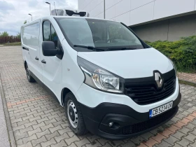 ������ Renault Trafic
