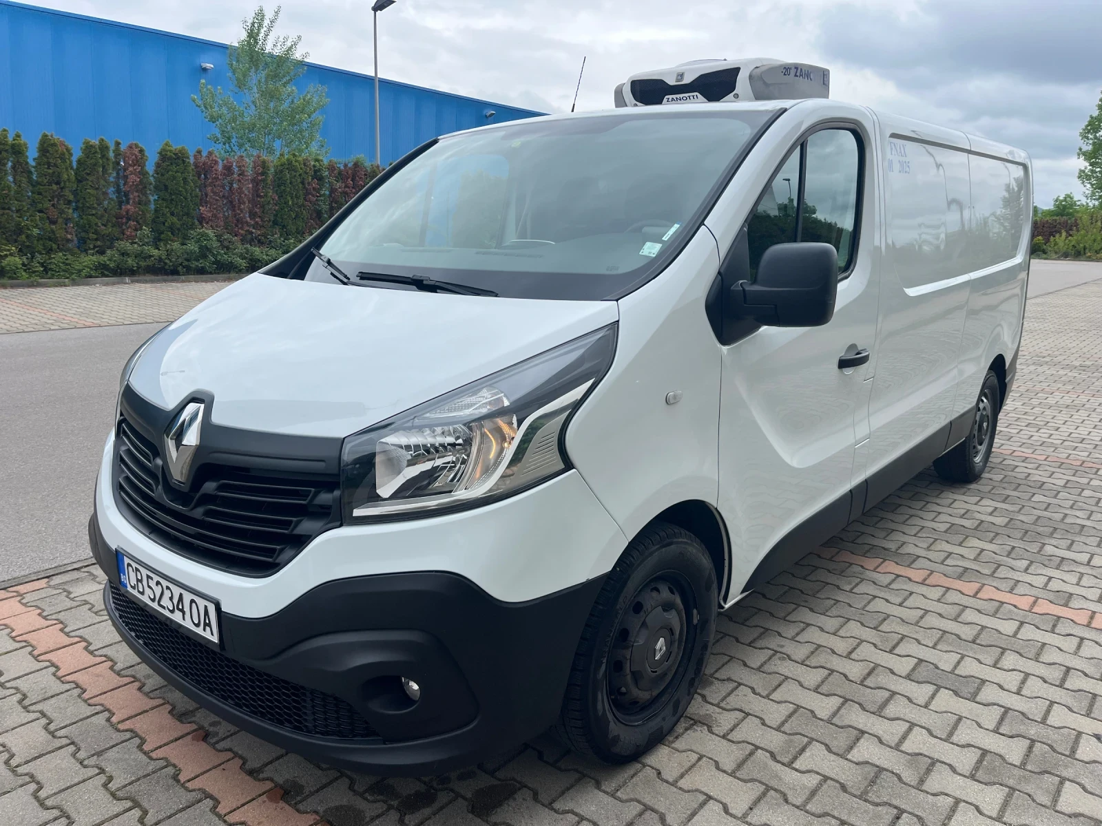Renault Trafic Хладилен до -20С Evro6, снимка 2 - Бусове и автобуси - 54484104