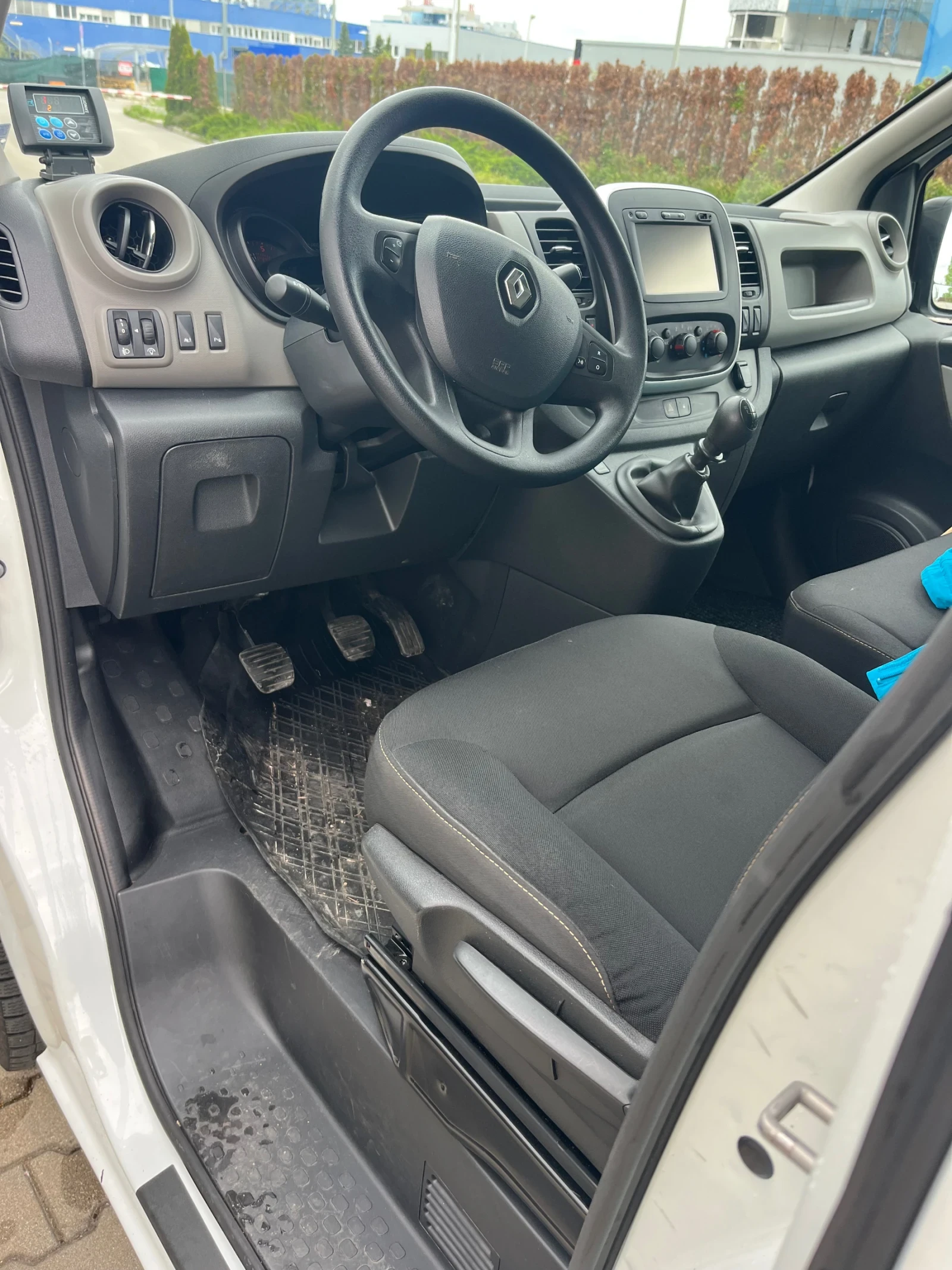 Renault Trafic Хладилен до -20С Evro6, снимка 10 - Бусове и автобуси - 54484104