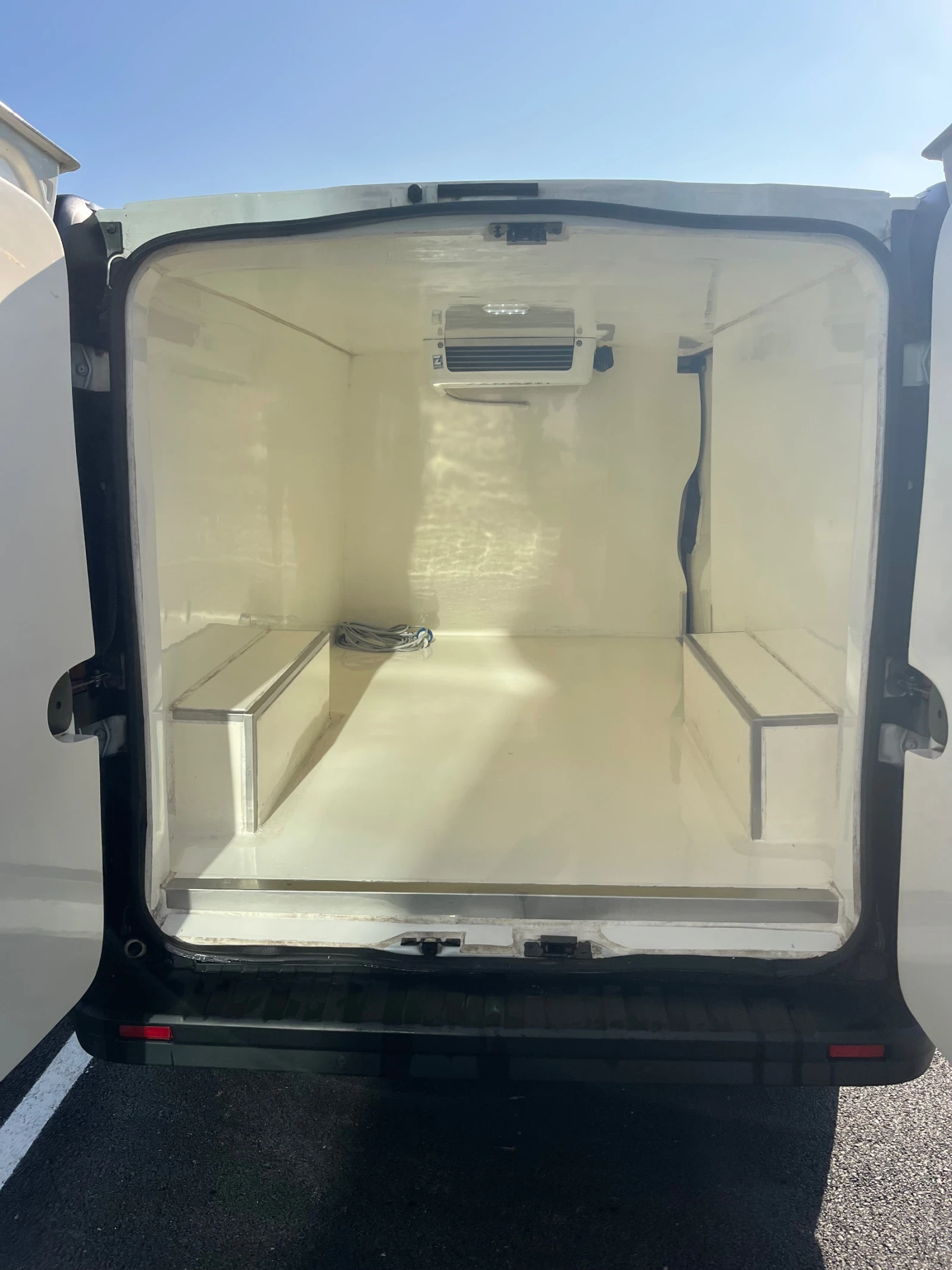 Renault Trafic Хладилен до -20С Evro6, снимка 15 - Бусове и автобуси - 54484104