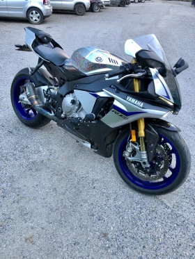  Yamaha YZF-R1