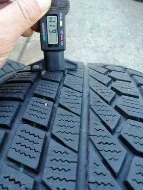 Гуми Зимни 225/55R19, снимка 8