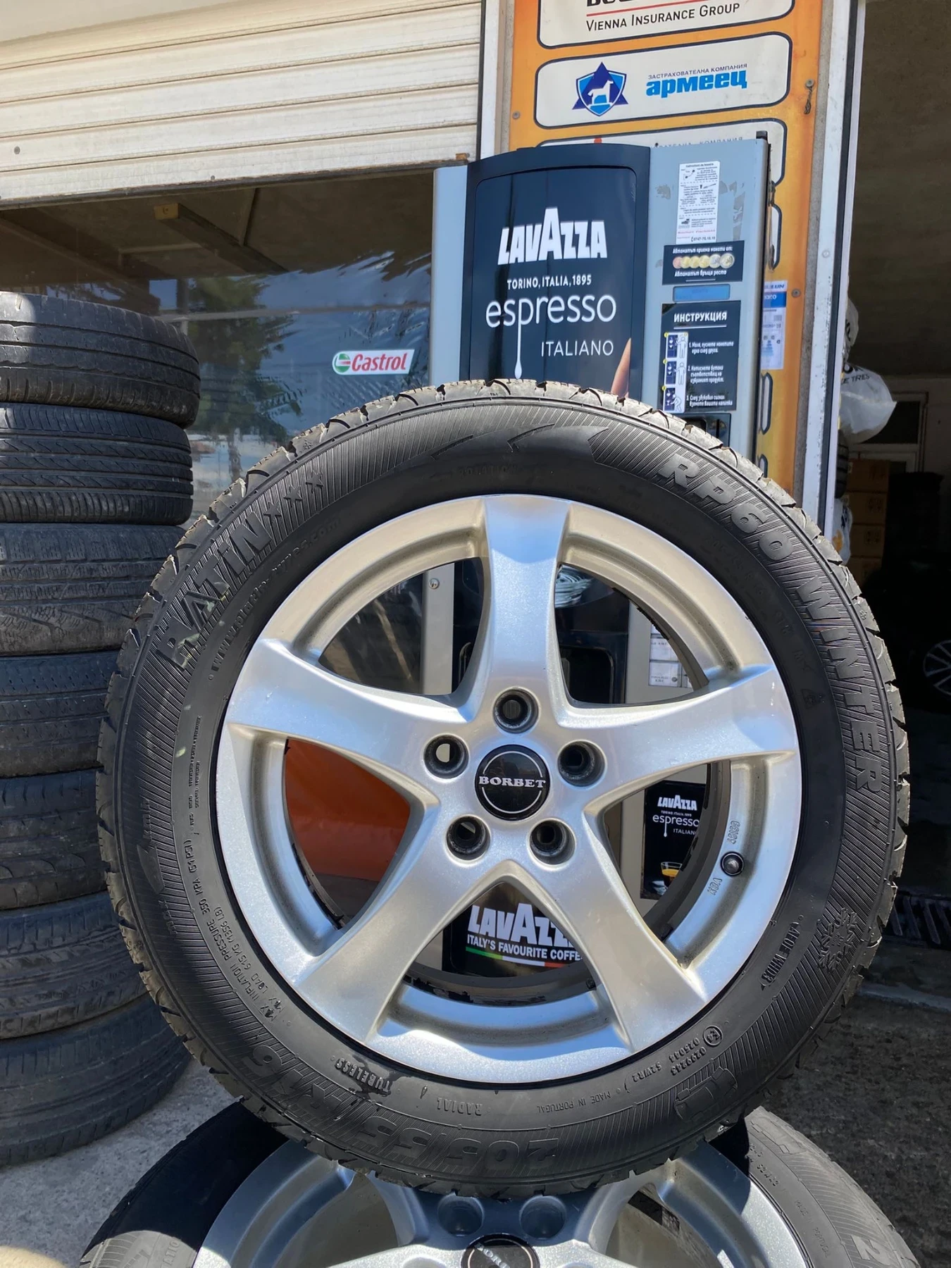���� � ������ 205/55R16 | Mobile.bg � ����������� 1