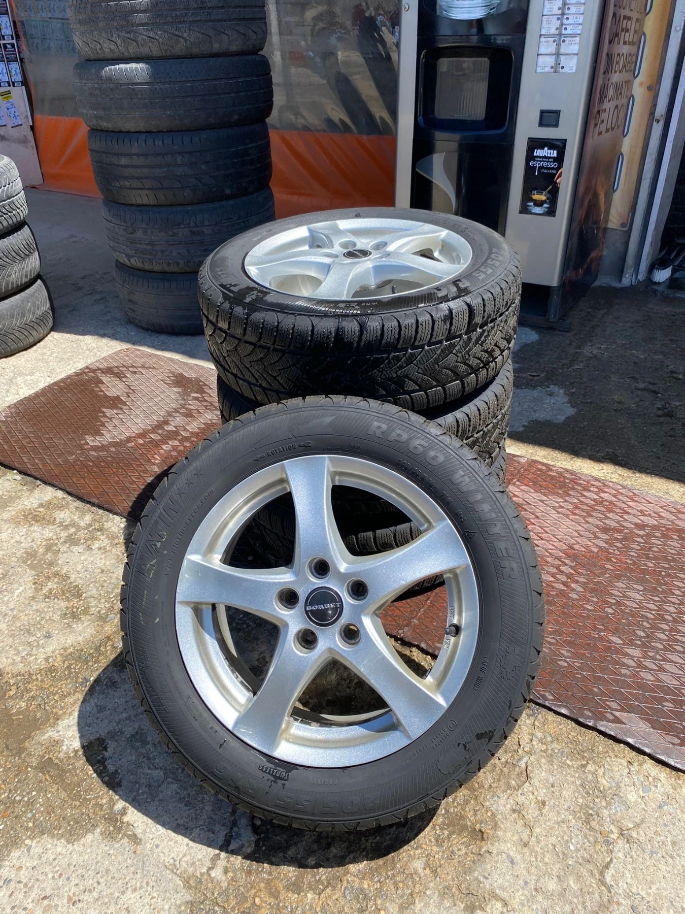 ���� � ������ 205/55R16 | Mobile.bg � ����������� 2