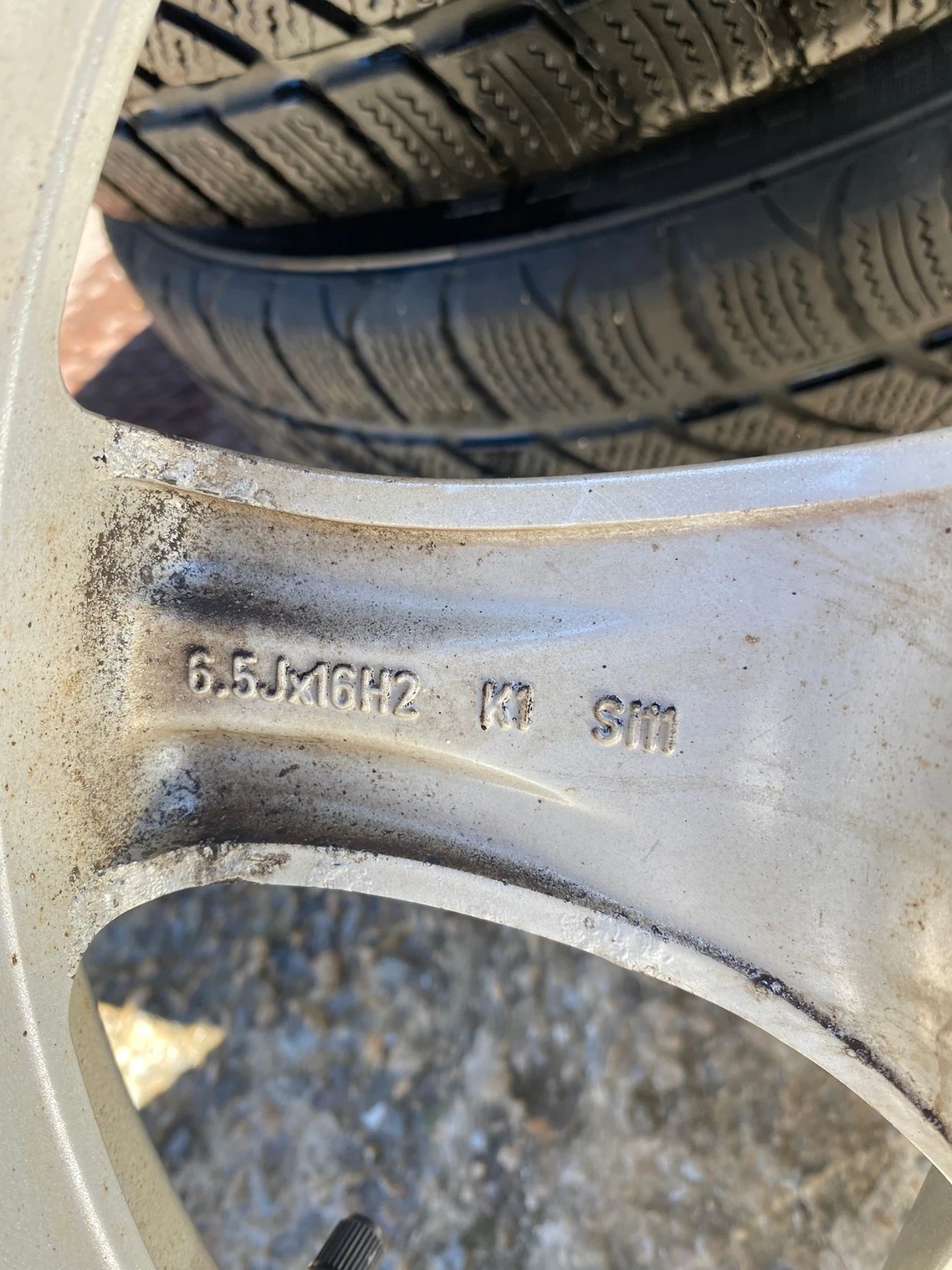 ���� � ������ 205/55R16 | Mobile.bg � ����������� 6