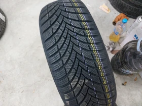 Гуми Зимни 215/60R17, снимка 1 - Гуми и джанти - 48773334