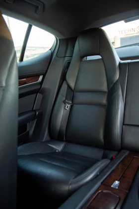 Porsche Panamera 4, снимка 16