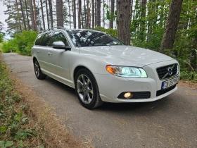 Volvo V70 Momentum, снимка 1