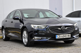 Opel Insignia Grand Sport 1.6d EcoTec, снимка 3 - Автомобили и джипове - 45641802