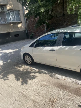 Toyota Yaris - 4999 € / 9777.19 лв. - 79479241 4