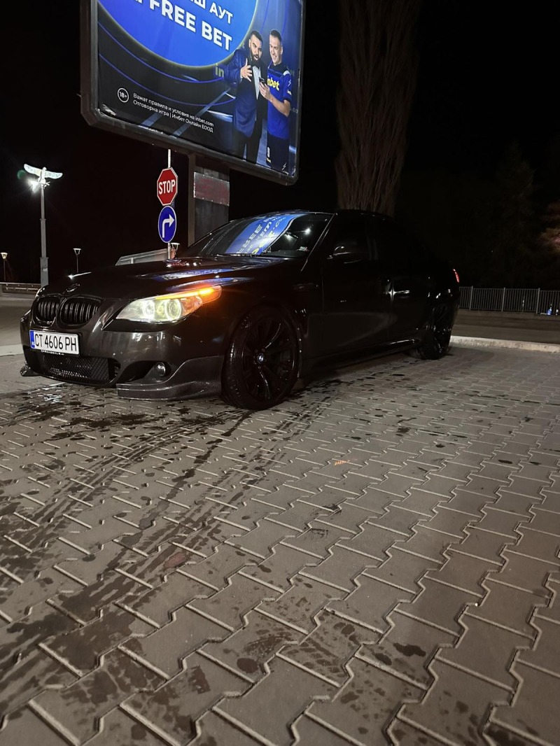 BMW 525, снимка 1 - Автомобили и джипове - 46051768