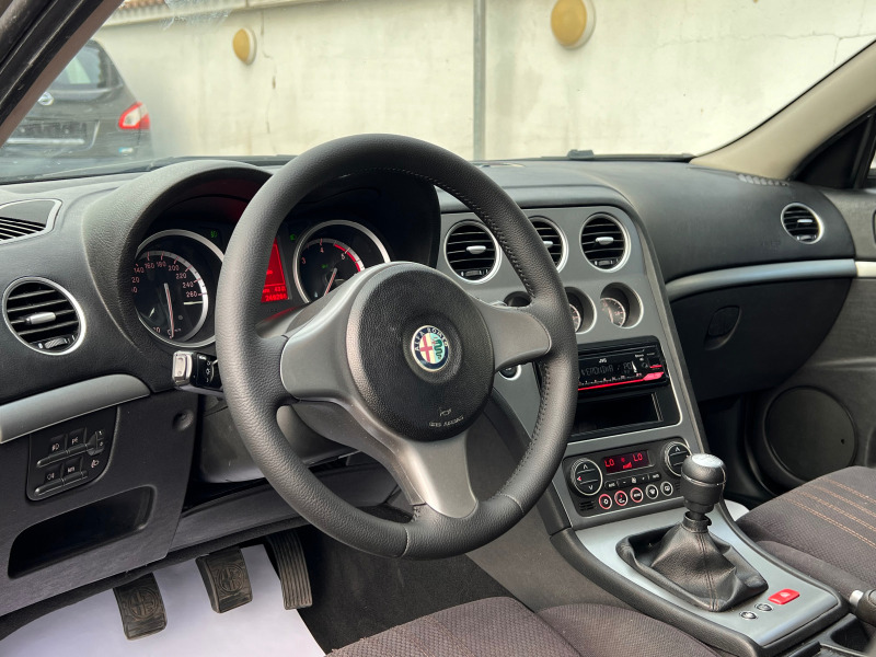 Alfa Romeo 159 1.9JTD-M 150HP, снимка 8 - Автомобили и джипове - 46421493