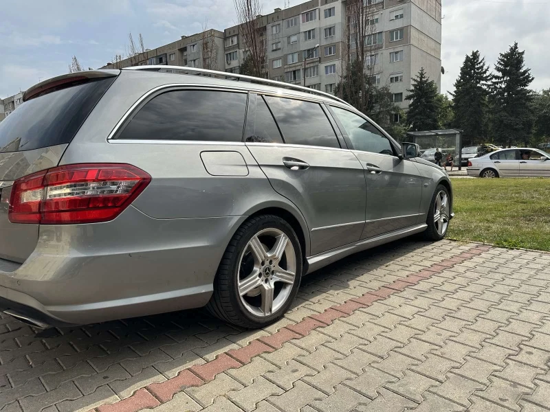 Mercedes-Benz E 500, снимка 3 - Автомобили и джипове - 47757505