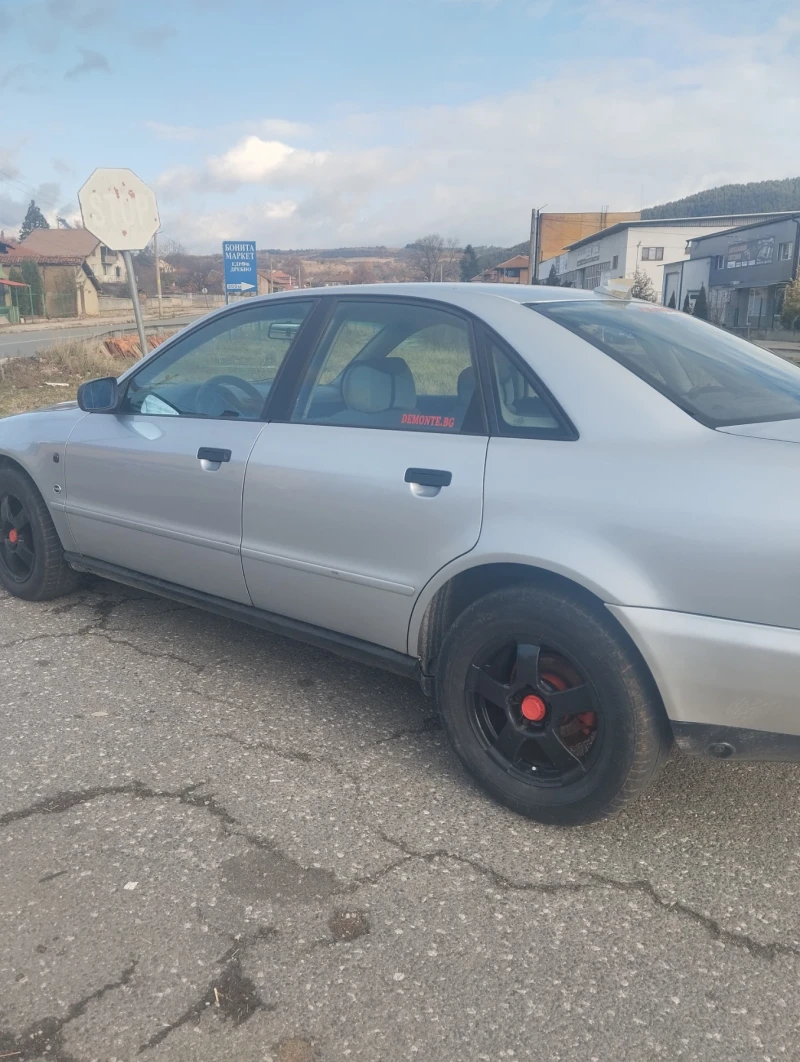 Audi A4, снимка 3 - Автомобили и джипове - 48164126