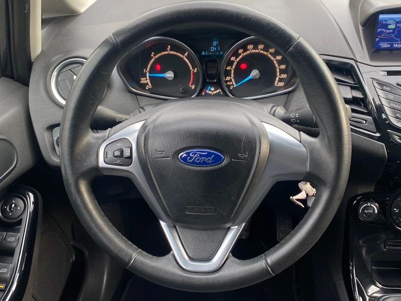 Ford Fiesta 1.5D-2014g-EURO5B-NAVI-LED-75k.s-TITANIUM-FACELIFT, снимка 12 - Автомобили и джипове - 48229480