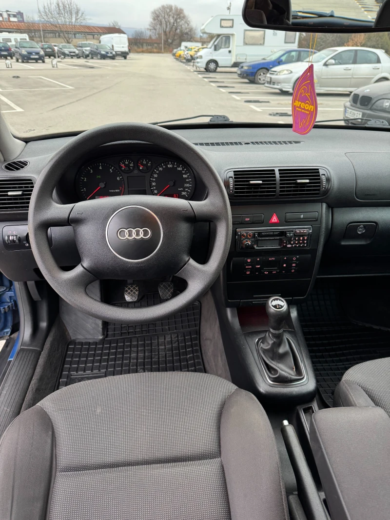 Audi A3 1.6i 132 000км, снимка 13 - Автомобили и джипове - 48239528