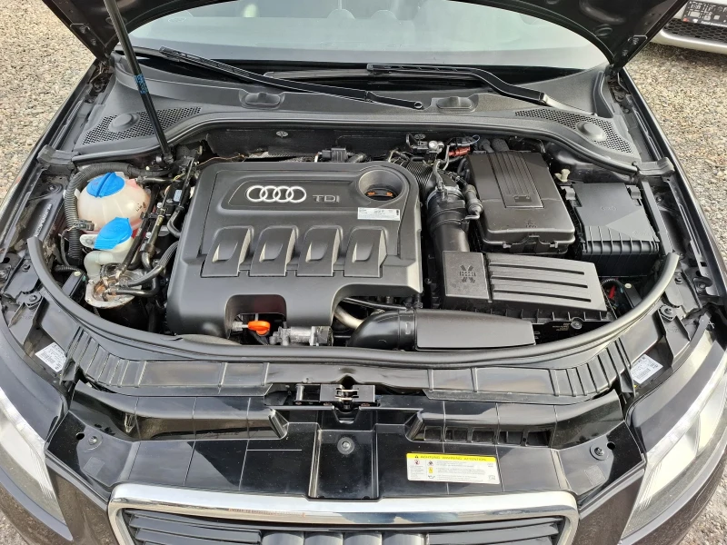 Audi A3 2.0TDI SPORTBACK, снимка 14 - Автомобили и джипове - 48596352