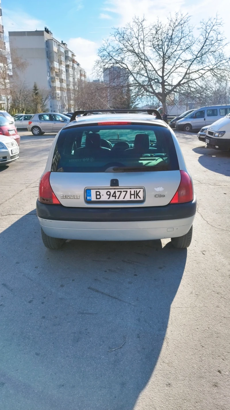 Renault Clio, снимка 4 - Автомобили и джипове - 48641586