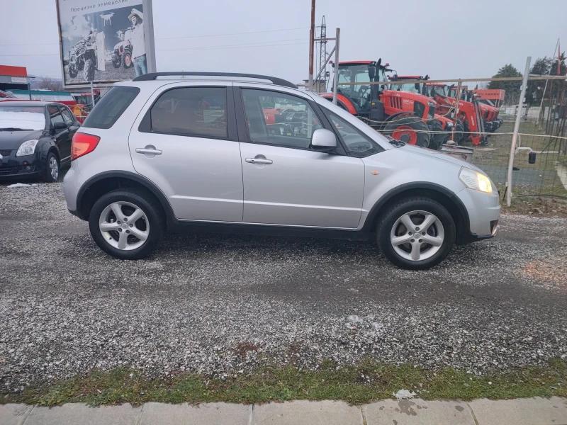 Suzuki SX4 1.6 KEULESS.4X4, снимка 8 - Автомобили и джипове - 48798998