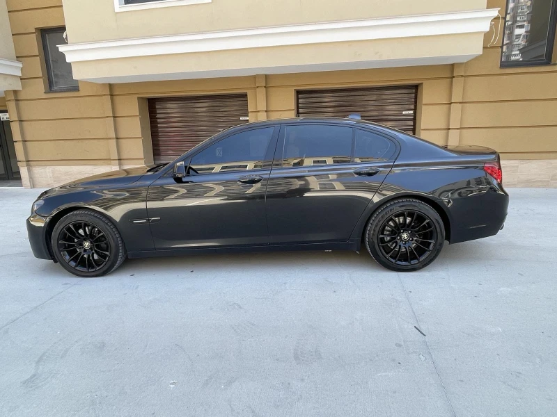 BMW 730 М-Пакет 3.0D, снимка 6 - Автомобили и джипове - 51386594