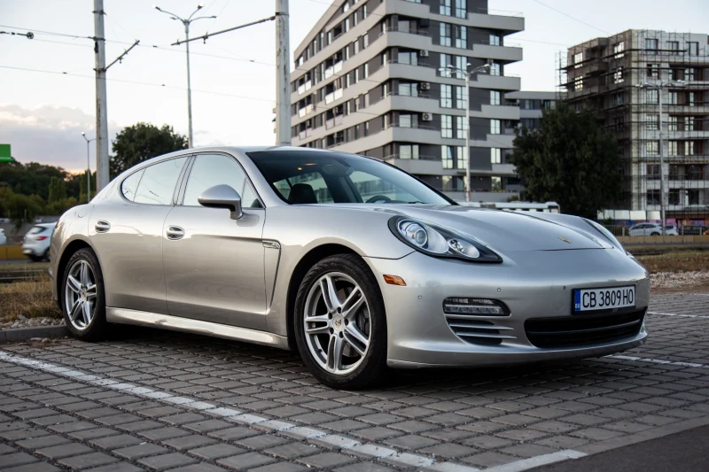 Porsche Panamera 4, снимка 3 - Автомобили и джипове - 51635108