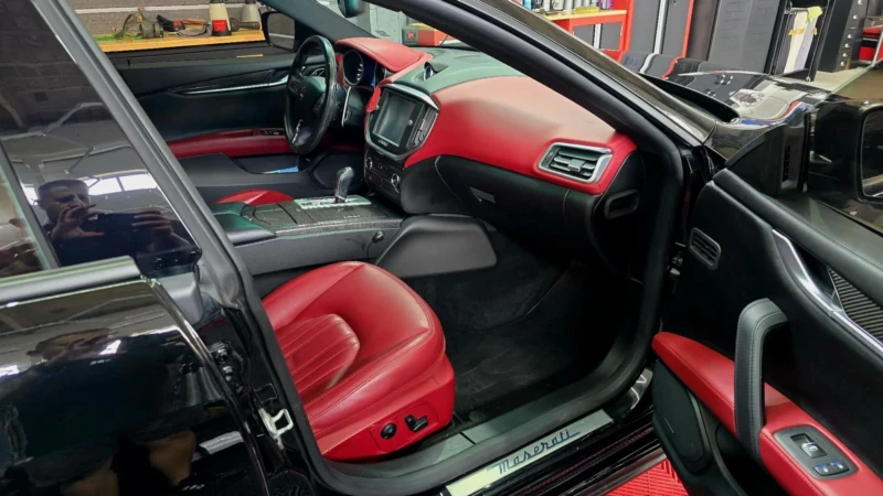 Maserati Ghibli SQ4 3.0 V6 BITURBO 4X4, Carbon, 57000реални киломе, снимка 13 - Автомобили и джипове - 51955865