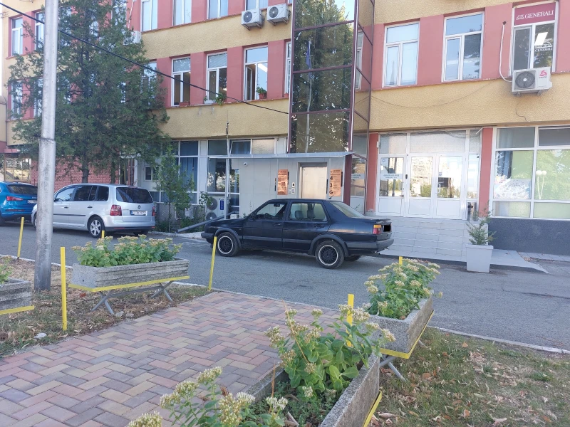 VW Jetta 1.8 16V Style, снимка 8 - Автомобили и джипове - 52421026