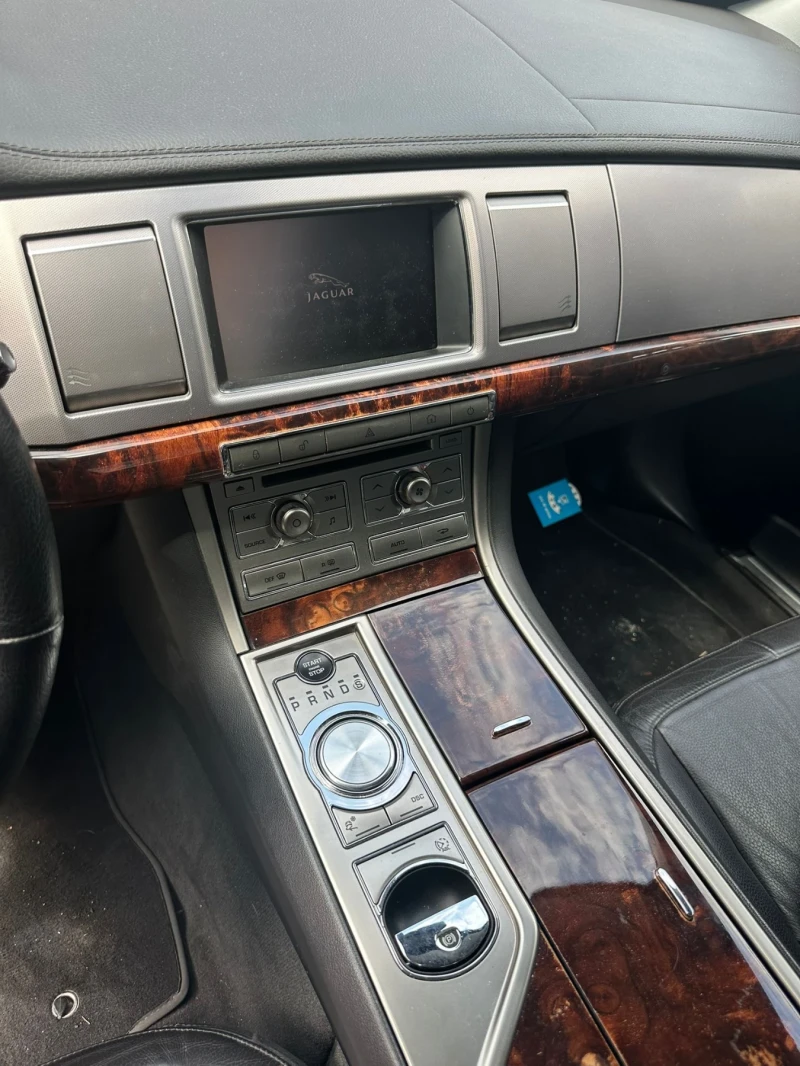 Jaguar Xf 2&#39;7, снимка 11 - Автомобили и джипове - 52136570