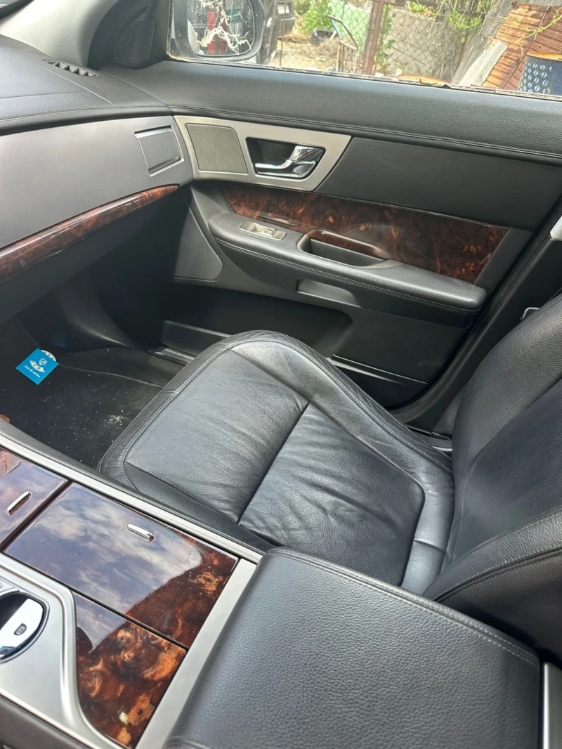 Jaguar Xf 2&#39;7, снимка 8 - Автомобили и джипове - 52136570