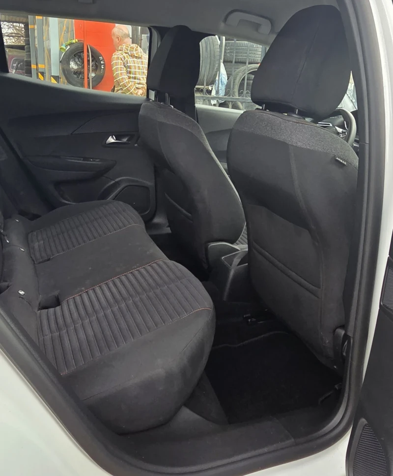 Peugeot 2008 19 хил КМ, снимка 9 - Автомобили и джипове - 52621155