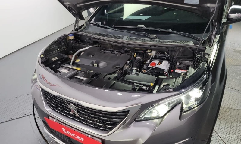 Peugeot 5008, снимка 6 - Автомобили и джипове - 52683914