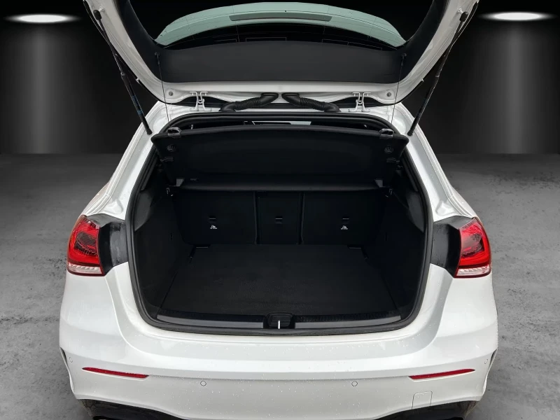 Mercedes-Benz A45 AMG 4MATIC/387HP/NIGHT/DISTR./LED/NAVI/CAM/656g, снимка 13 - Автомобили и джипове - 52693157