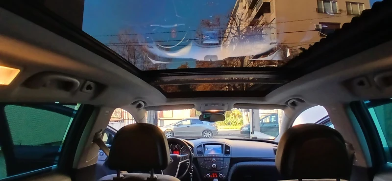 Opel Insignia 2.0 CRDI 4X4, снимка 10 - Автомобили и джипове - 52818668